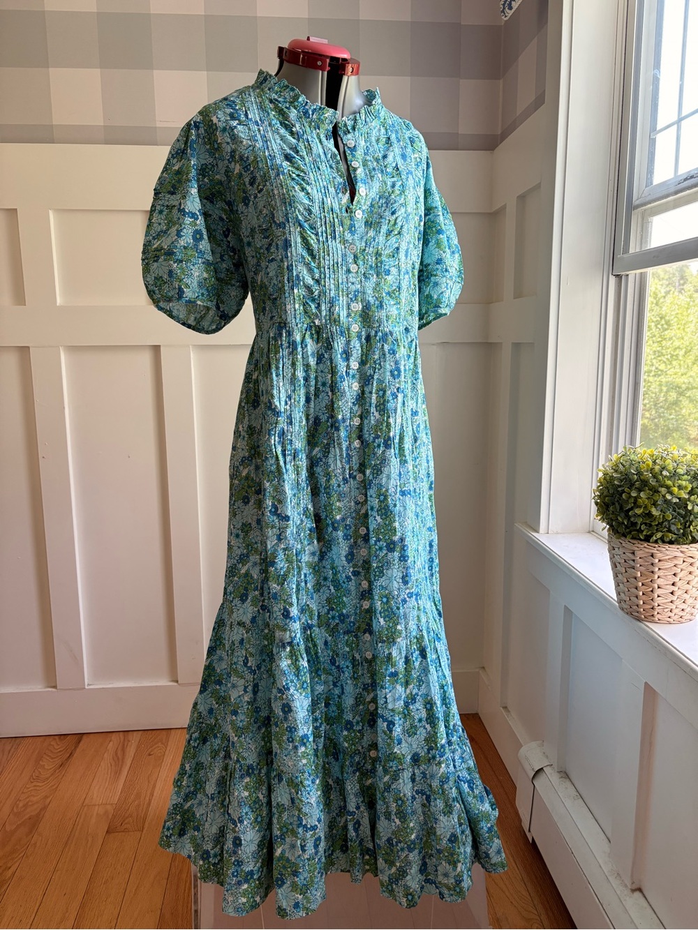 Cotton Blue Floral Tiered Maxi Dress with Puff Sleeves Large - Picture 9 of 13